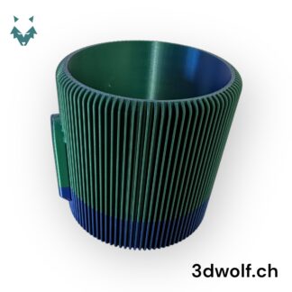 Blumenvase_Wandhalterung_gruen_blau_Strich_komplett